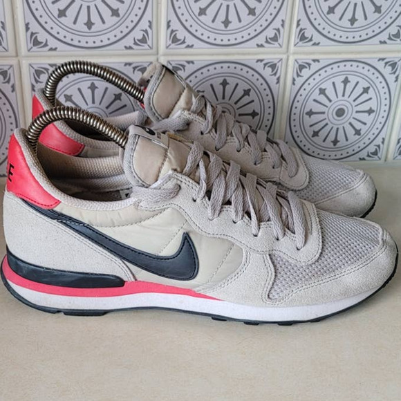 Nike Other - Nike Air Internationalist Running Shoes Men's Size 8